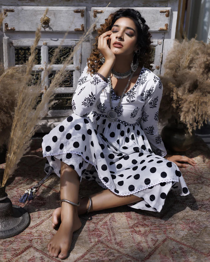White Polka Dot Embroidered Naira Cut Kurti Set